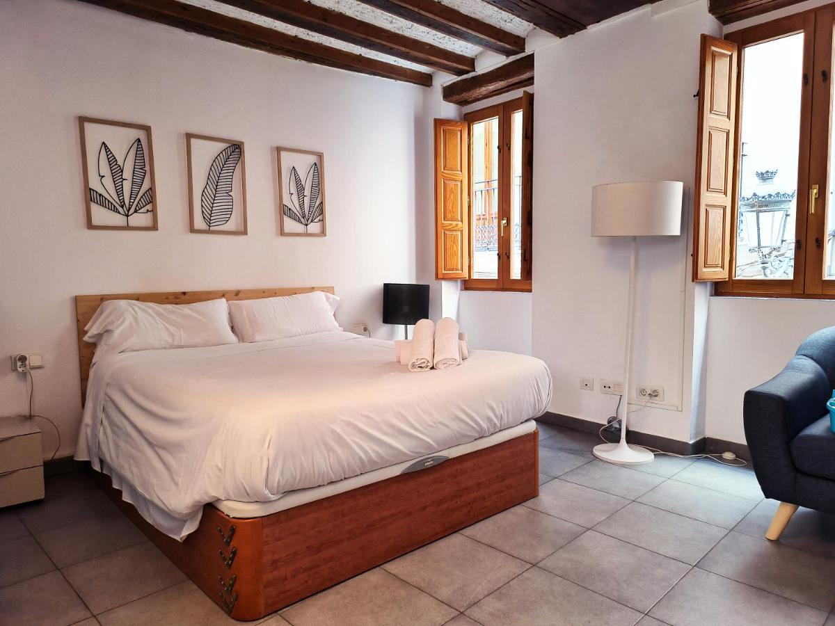 Flats Friends Tetuan Apartment Valencia Exterior photo